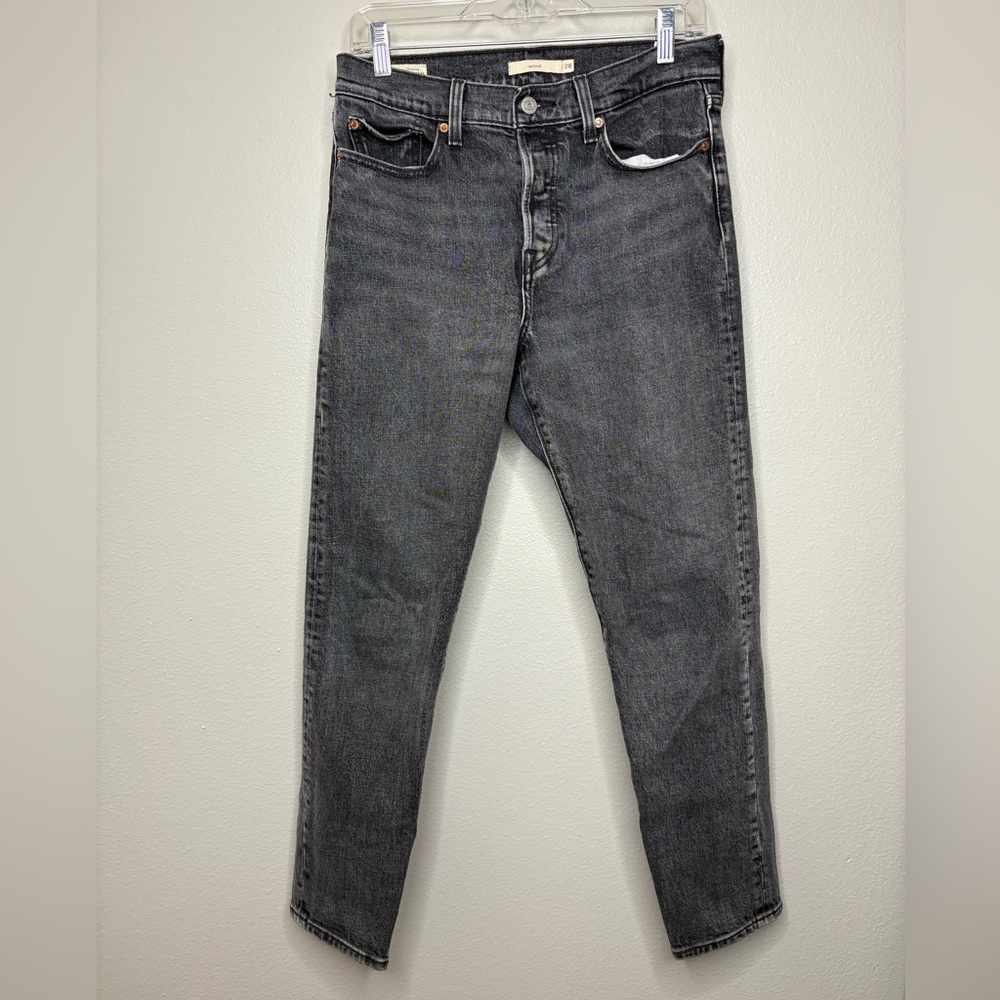 Levi’s Wedgie Jeans